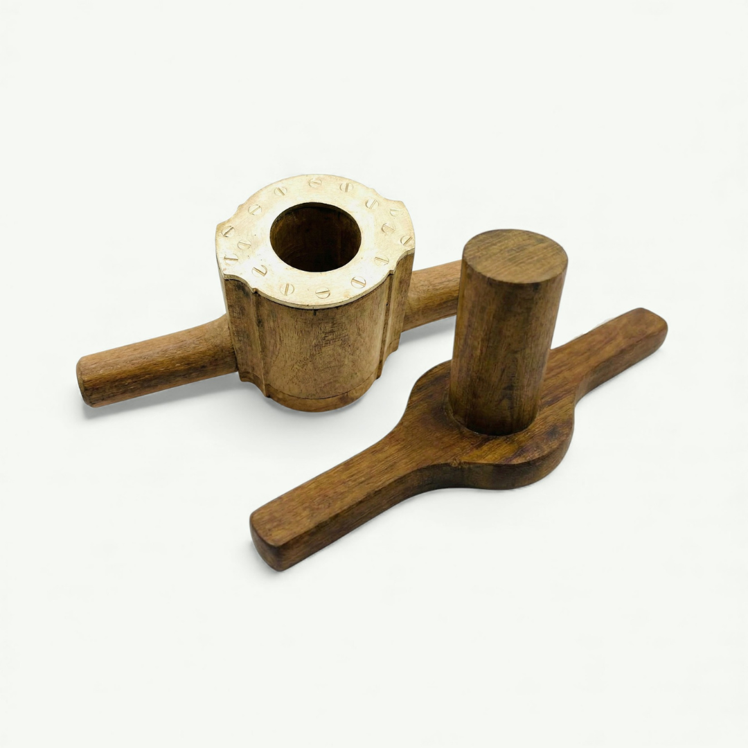 Burma Teakwood Sillu Idiyappam Kattai (Interchangeable Discs)